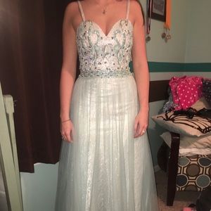 Prom dress